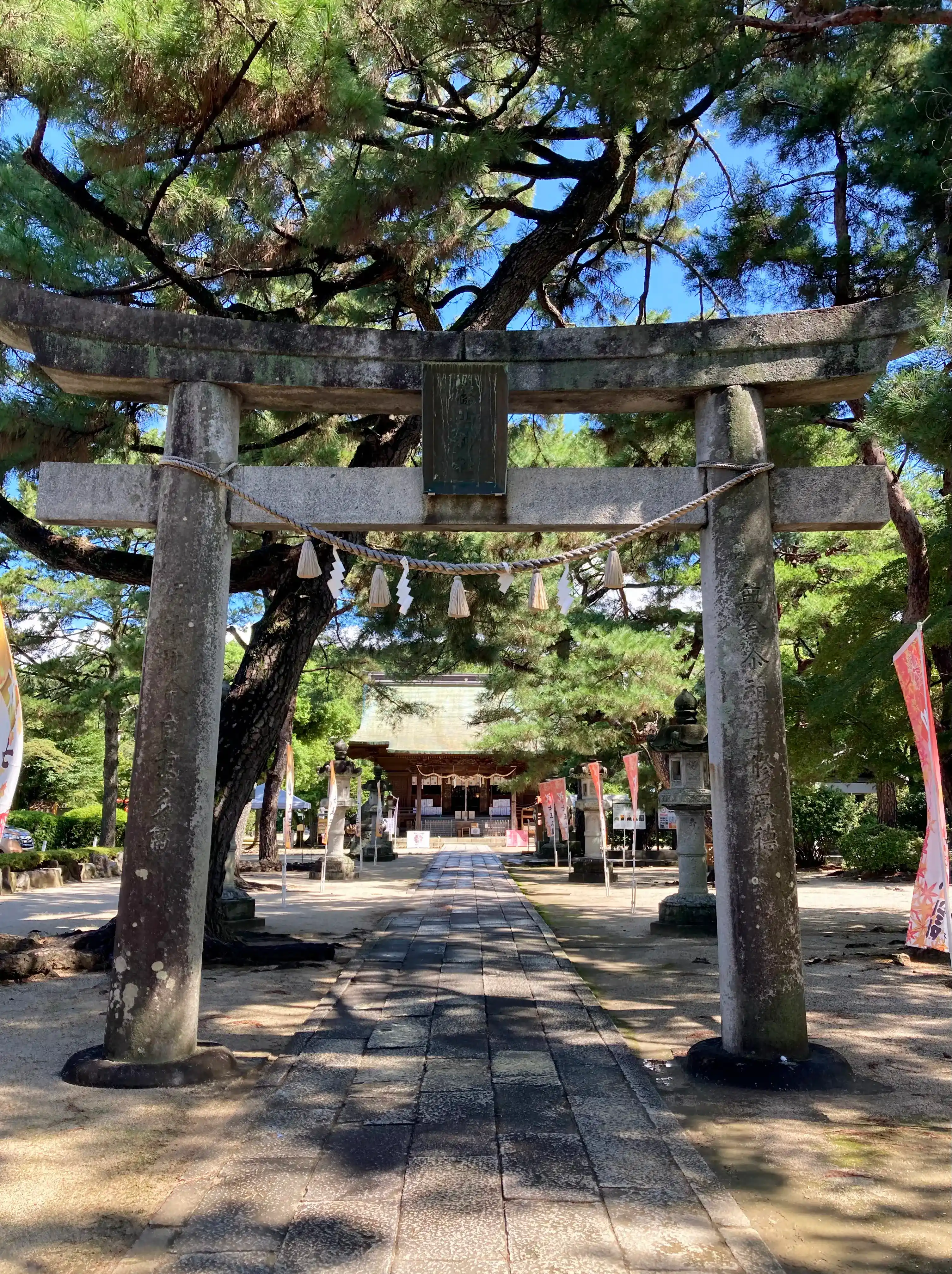 久留米城本丸付近の石垣と城内の様子