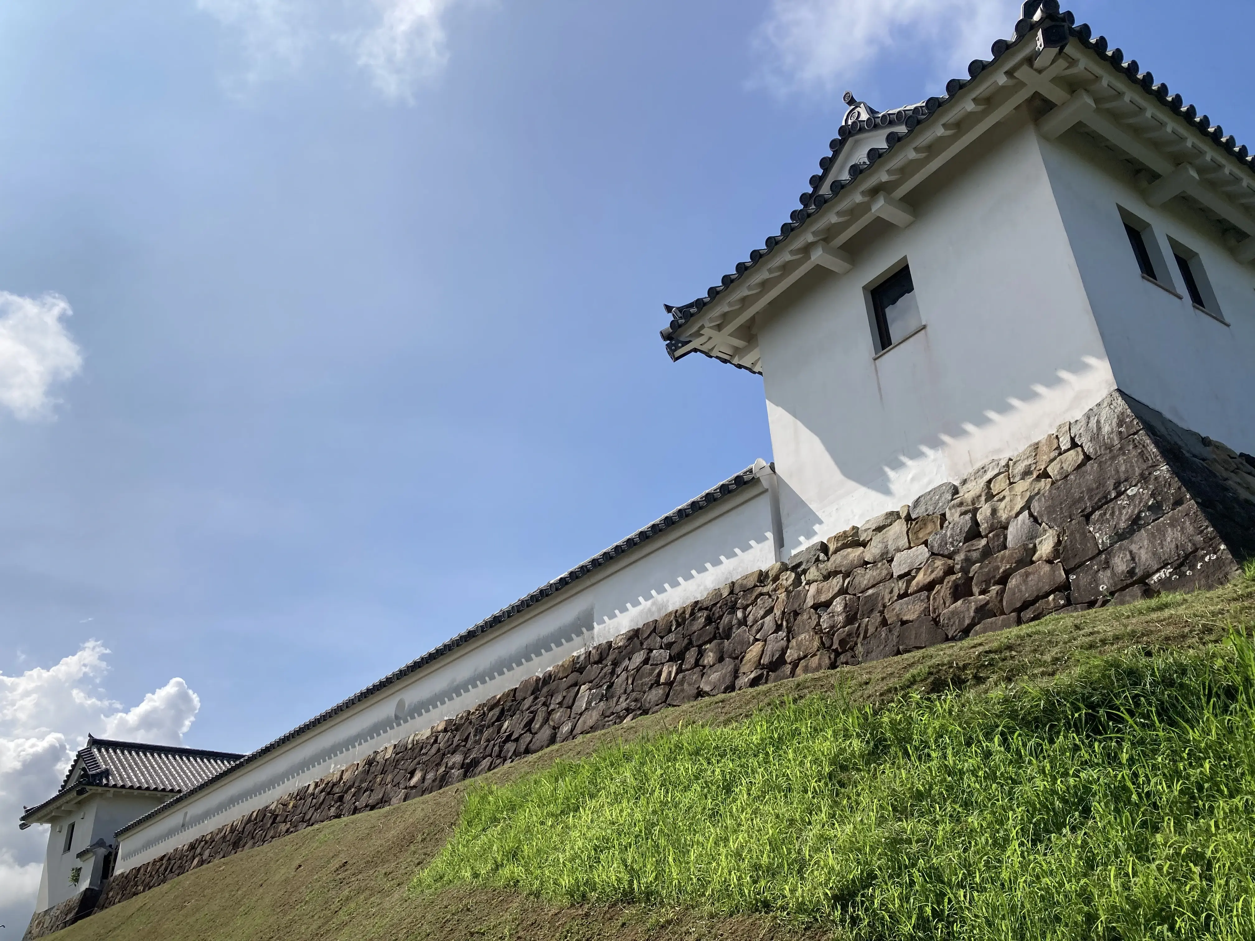 富岡城・おっぱい岩・鬼池港フェリー・原城・島原城をつなぐ天草・島原ラインのイメージ